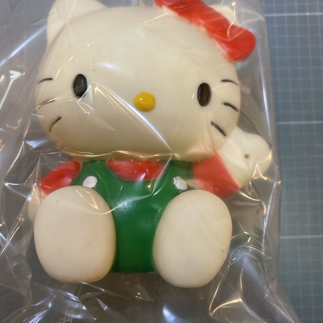 サンリオ(サンリオ)のNO.386 Hello Kitty  バンク　貯金箱 エンタメ/ホビーのおもちゃ/ぬいぐるみ(その他)の商品写真