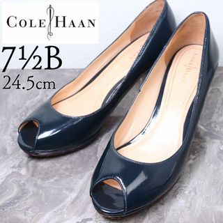 コールハーン(Cole Haan)の【美品】コールハーン 24.5 エナメル オープントゥ パンプス(ハイヒール/パンプス)