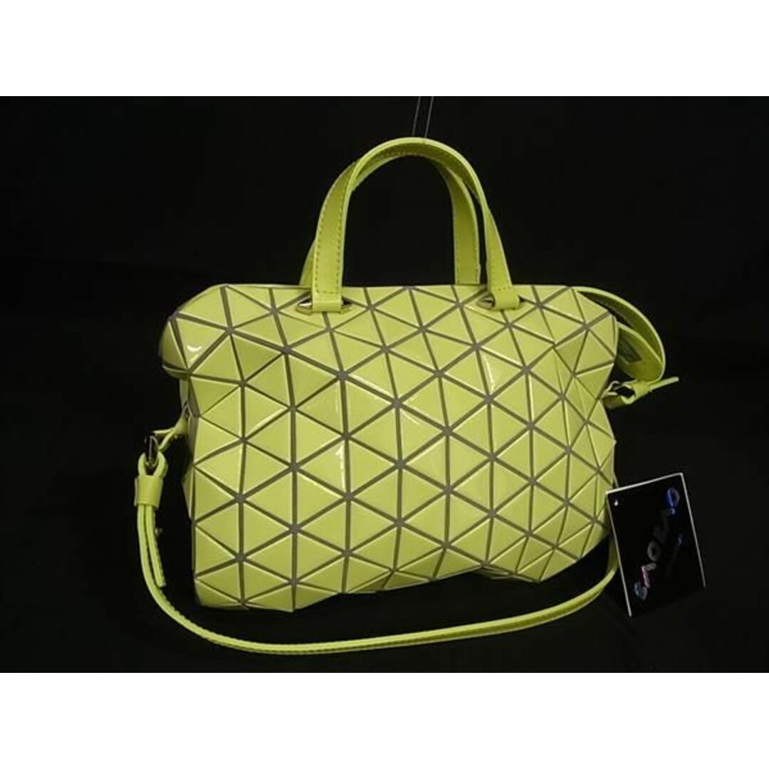 ISSEY MIYAKE(イッセイミヤケ)の■新品同様■ BAO BAO ISSEY MIYAKE バオバオイッセイミヤケ PVC 2WAY ハンドバッグ ショルダー レディース イエロー系 AW5148 レディースのアクセサリー(その他)の商品写真