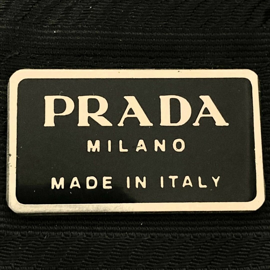 PRADA(プラダ)のプラダ ハンドバッグ 鍵付き ブラック ナイロン レディース トライアングルロゴ 三角ロゴ PRADA【中古】 レディースのバッグ(ハンドバッグ)の商品写真