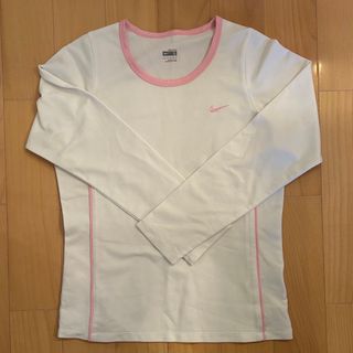 ナイキ(NIKE)のトレーニングウェア(トレーニング用品)