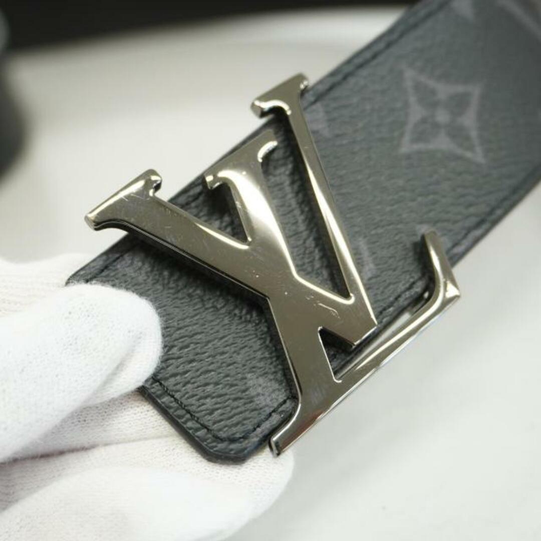 LOUIS VUITTON(ルイヴィトン)の【4hc2877】ルイヴィトン ベルト/モノグラム・エクリプス/サンチュールLVイニシャル/M9043/ブラック/グレー【中古】メンズ メンズのファッション小物(ベルト)の商品写真