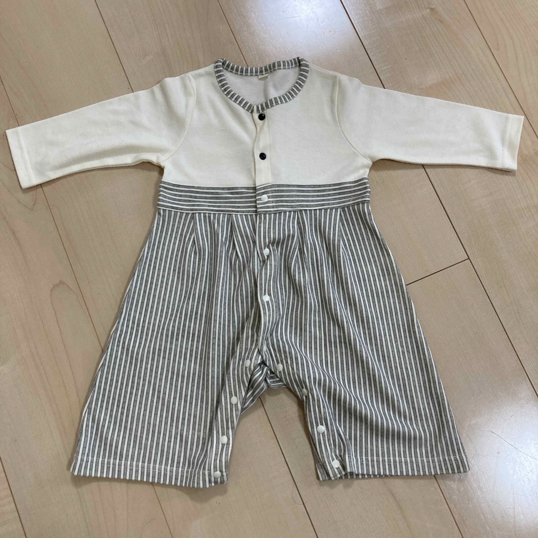 値下げしました　袴ロンパース　サイズ80 キッズ/ベビー/マタニティのベビー服(~85cm)(ロンパース)の商品写真