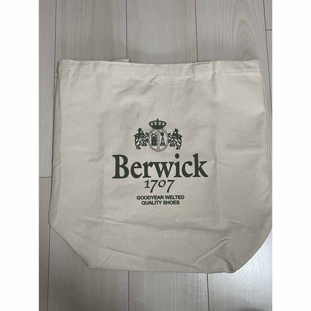 Berwick(バーウィック)のBerwick トートバッグ メンズのバッグ(トートバッグ)の商品写真