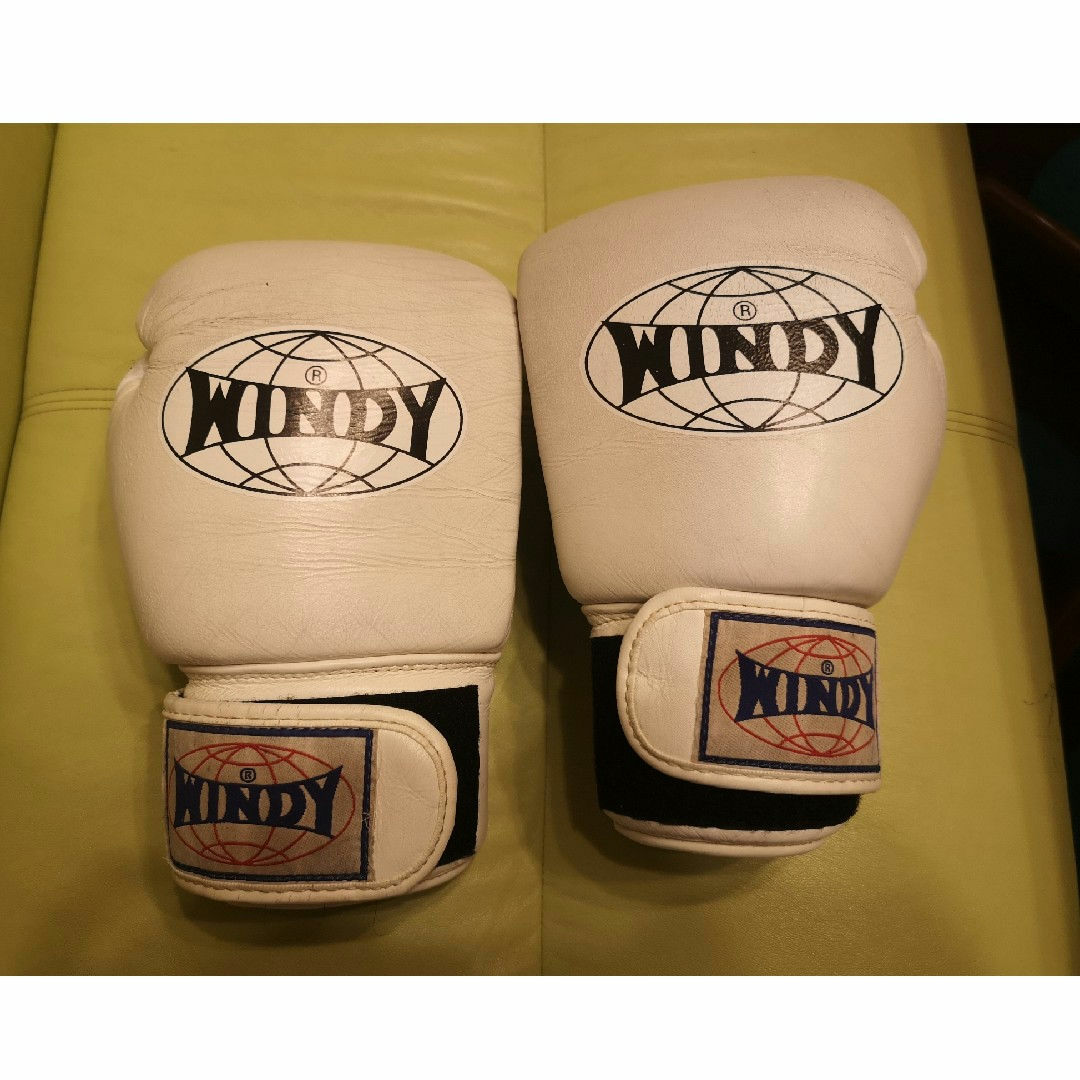 ボクシング グローブ WINDY 10オンスの通販 by Y's shop|ラクマ ボクシング グローブ WINDY 10オンスの通販 by Y's shop|ラクマ