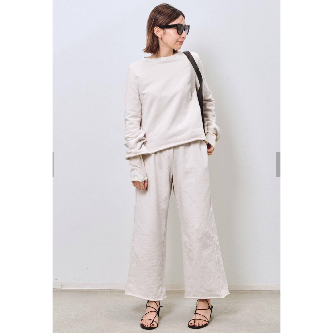 L'Appartement DEUXIEME CLASSE(アパルトモンドゥーズィエムクラス)のL'Appartement GREYCHORD Bell sleeve Tops レディースのトップス(トレーナー/スウェット)の商品写真