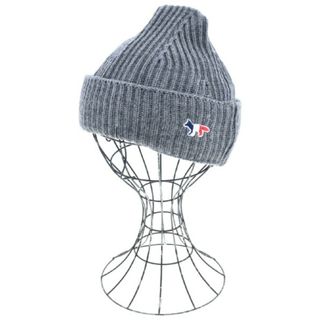 MAISON KITSUNE メゾンキツネ ニットキャップ・ビーニー - グレー 【古着】【中古】