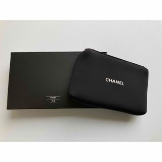 CHANEL - シャネル　ノベルティ　ブラック　ポーチ　箱付き