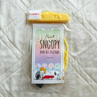 スヌーピー(SNOOPY)の【スヌーピー】新品♪キャラ防滴ポーチ(モバイルケース/カバー)