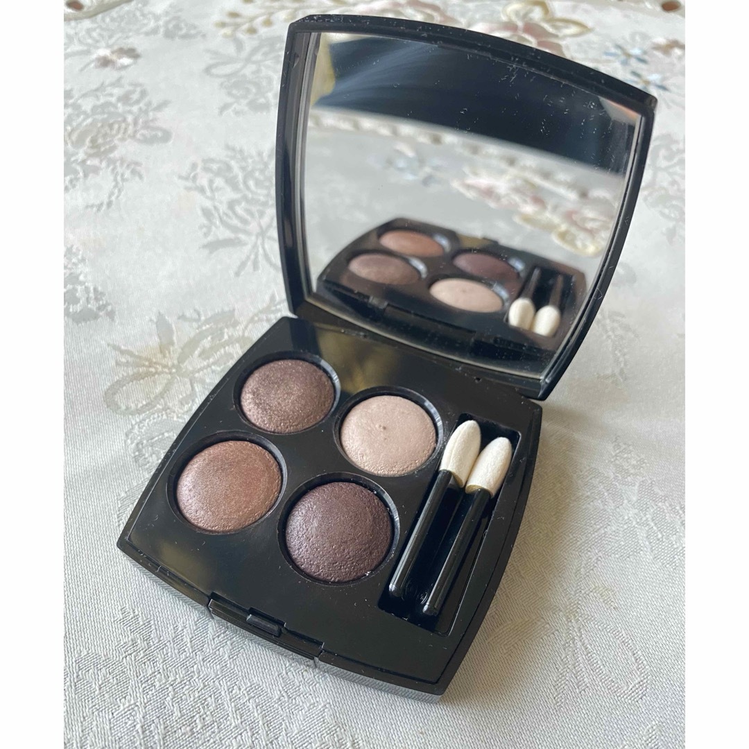 CHANEL シャネル レキャトルオンブル 226 ティセリボリ CHANEL シャネル レキャトルオンブル 226 ティセリボリ