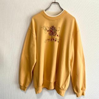 ヴィンテージ(VINTAGE)のアメリカ古着　豪華刺繍　トレーナー　スウェット　木　レトロデザイン R115(トレーナー/スウェット)