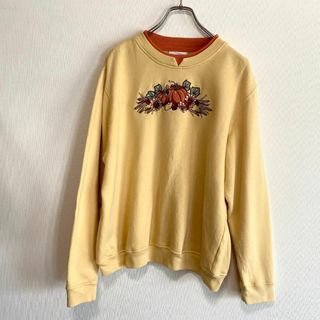 ヴィンテージ(VINTAGE)のアメリカ古着　かぼちゃ　花柄　刺繍　トレーナー　スウェット　裏起毛　レトロ(トレーナー/スウェット)