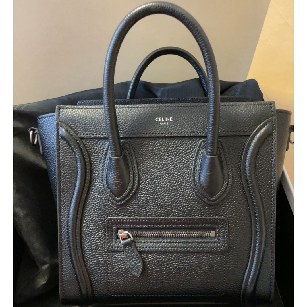 美品:確実本物CELINE セリーヌ ラゲージナノ ブラック シルバー 美品:確実本物CELINE セリーヌ ラゲージナノ ブラック シルバー