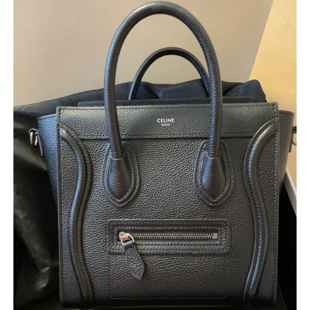 celine(セリーヌ)の美品：確実本物CELINE セリーヌ ラゲージナノ ブラック シルバー レディースのバッグ(ハンドバッグ)の商品写真