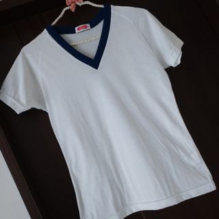 みきゃん様専用⭐Vネック 半袖 Tシャツ 女の子 Mサイズ(Tシャツ/カットソー)