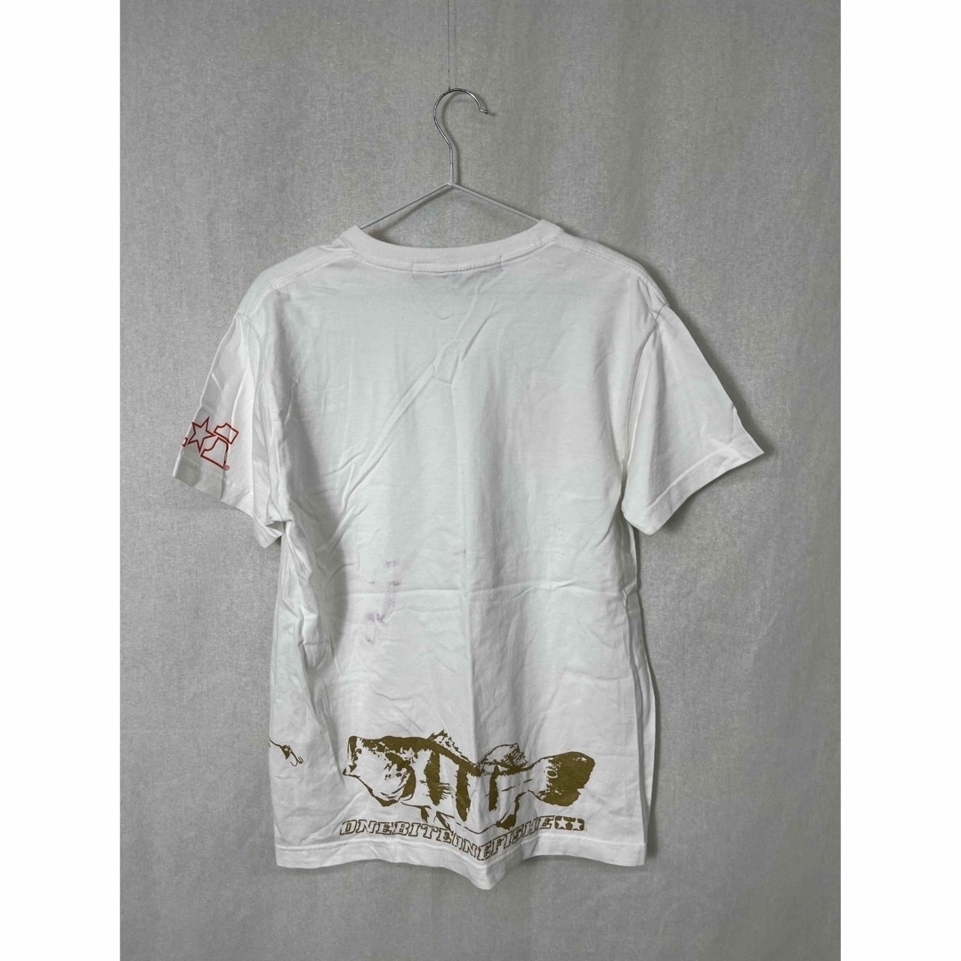 K822 ONEBITE ONEFISHE プリントT  メンズのトップス(Tシャツ/カットソー(半袖/袖なし))の商品写真