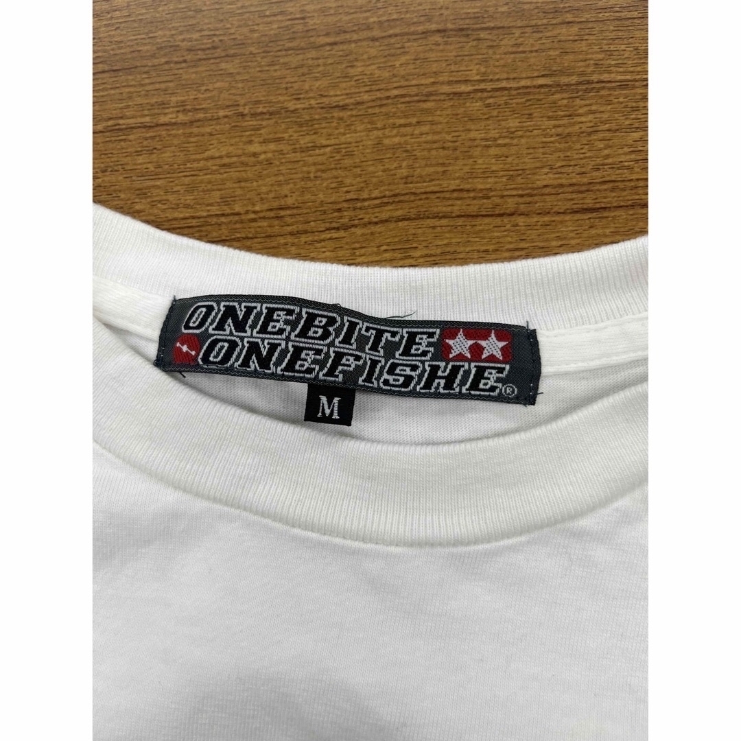 K822 ONEBITE ONEFISHE プリントT  メンズのトップス(Tシャツ/カットソー(半袖/袖なし))の商品写真