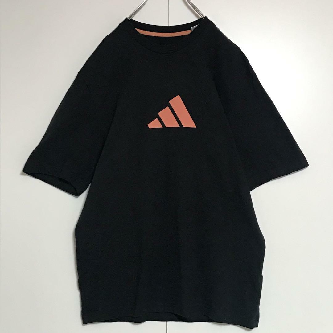 adidas(アディダス)の【美品】アディダス　バックプリントロゴ入りTシャツ　ブラック　希少　F969 メンズのトップス(Tシャツ/カットソー(半袖/袖なし))の商品写真