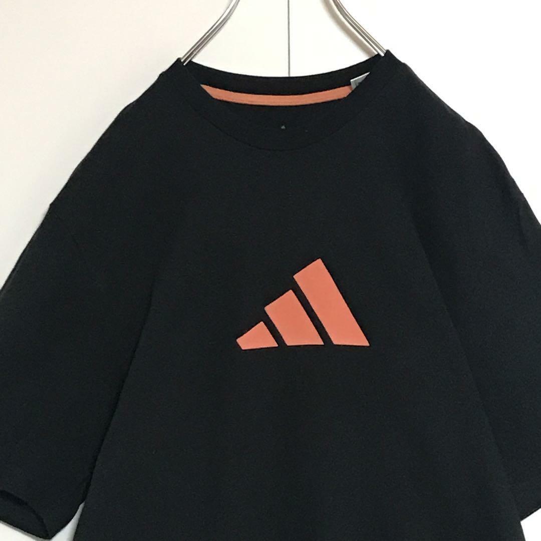 adidas(アディダス)の【美品】アディダス　バックプリントロゴ入りTシャツ　ブラック　希少　F969 メンズのトップス(Tシャツ/カットソー(半袖/袖なし))の商品写真