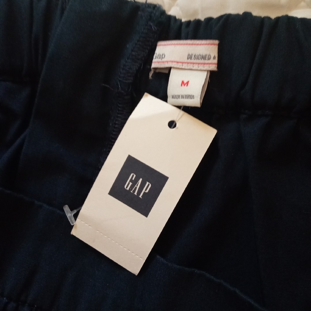 GAP(ギャップ)のCotton１００％　GAP ギャップ　新品　スカート レディースのスカート(ひざ丈スカート)の商品写真