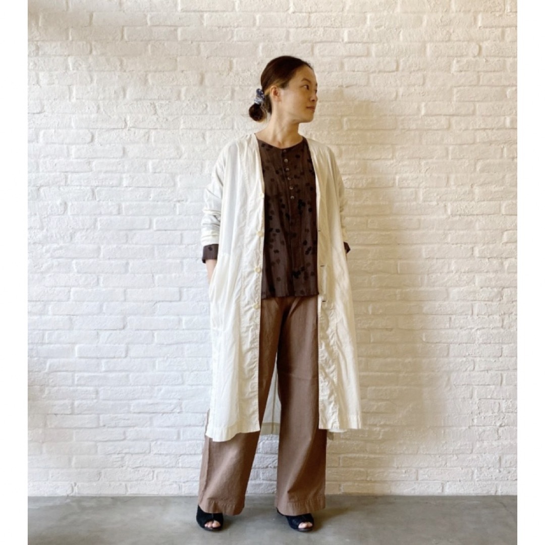 pas de calais - 【パドカレ】美品✨ゆったり 木の実 コットンシャツ pas de calais - 【パドカレ】美品✨ゆったり 木の実 コットンシャツ