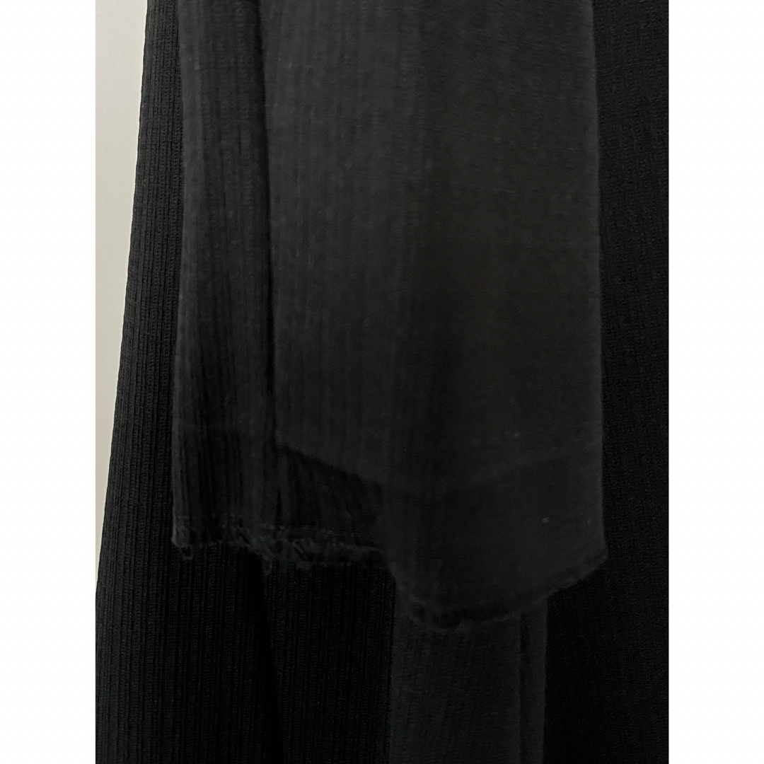 新品貴重✨QUTIE FRASH 薄手ロングコート レディースのジャケット/アウター(ロングコート)の商品写真