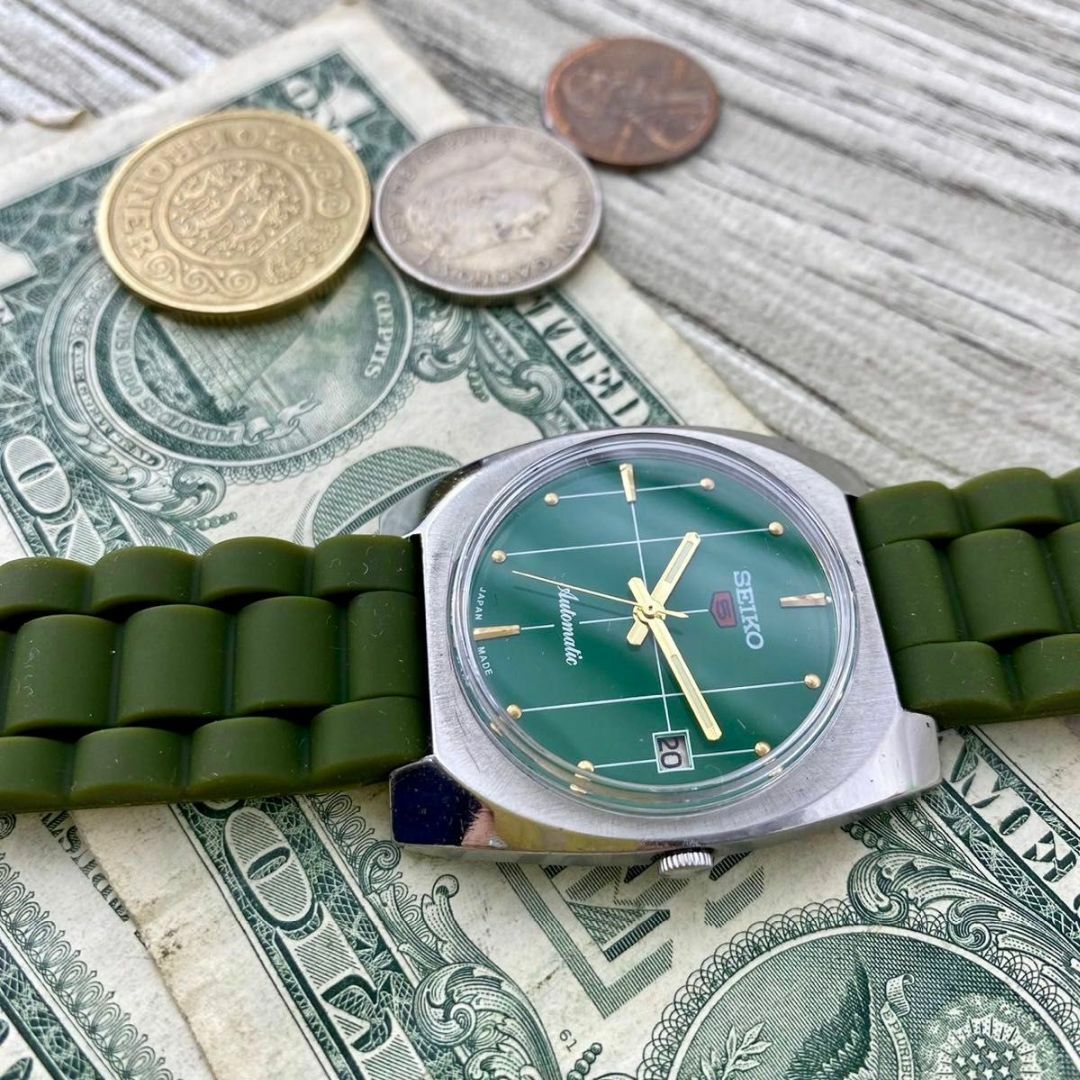 SEIKO(セイコー)の【レトロ可愛い】セイコー5 メンズ腕時計 グリーン 自動巻き ヴィンテージ メンズの時計(腕時計(アナログ))の商品写真