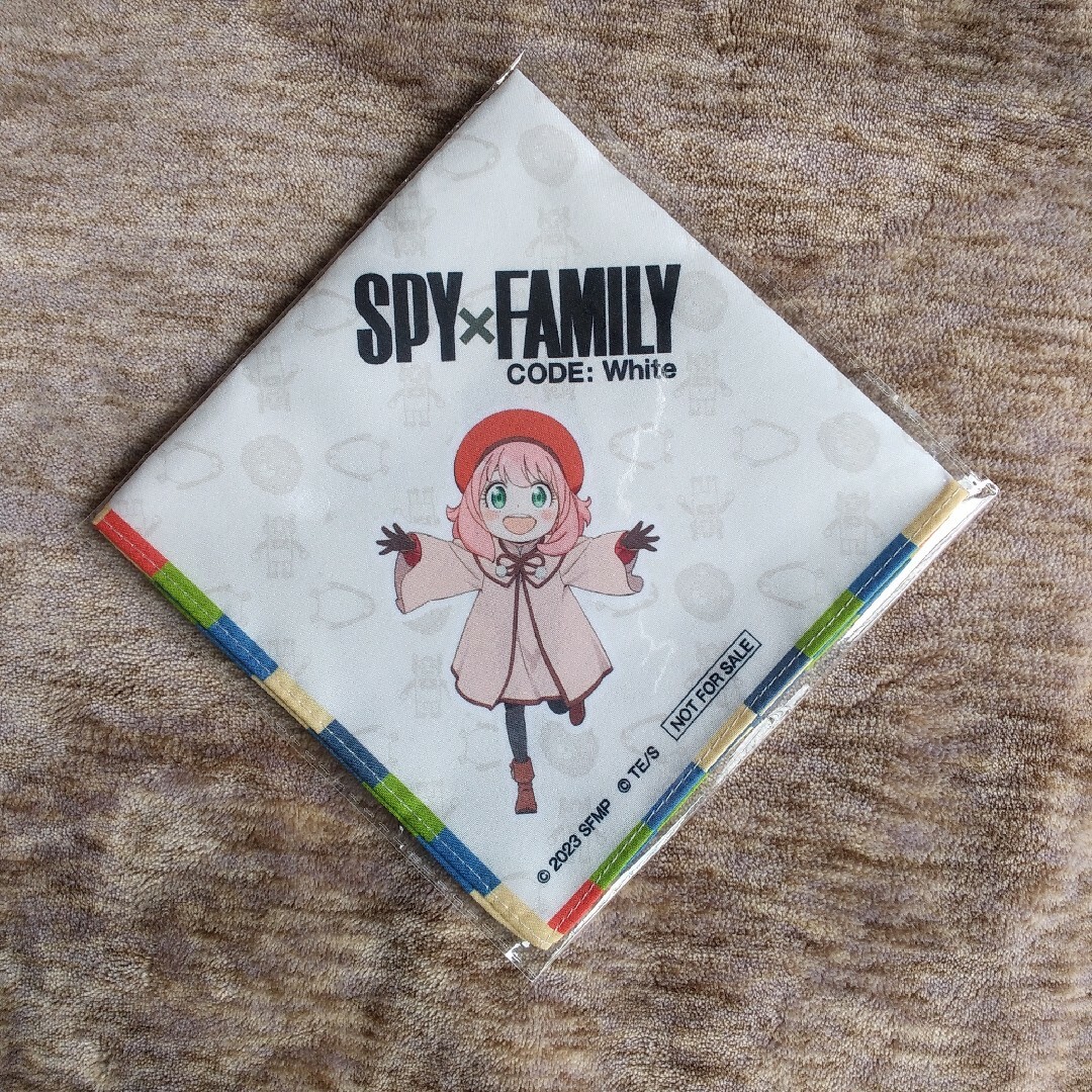 SPY×FAMILY  ハンカチ  非売品 レア エンタメ/ホビーのアニメグッズ(その他)の商品写真