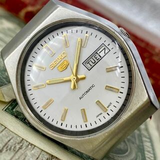 セイコー(SEIKO)の【レトロな雰囲気】セイコー5 メンズ腕時計 ホワイト 自動巻き ヴィンテージ(腕時計(アナログ))