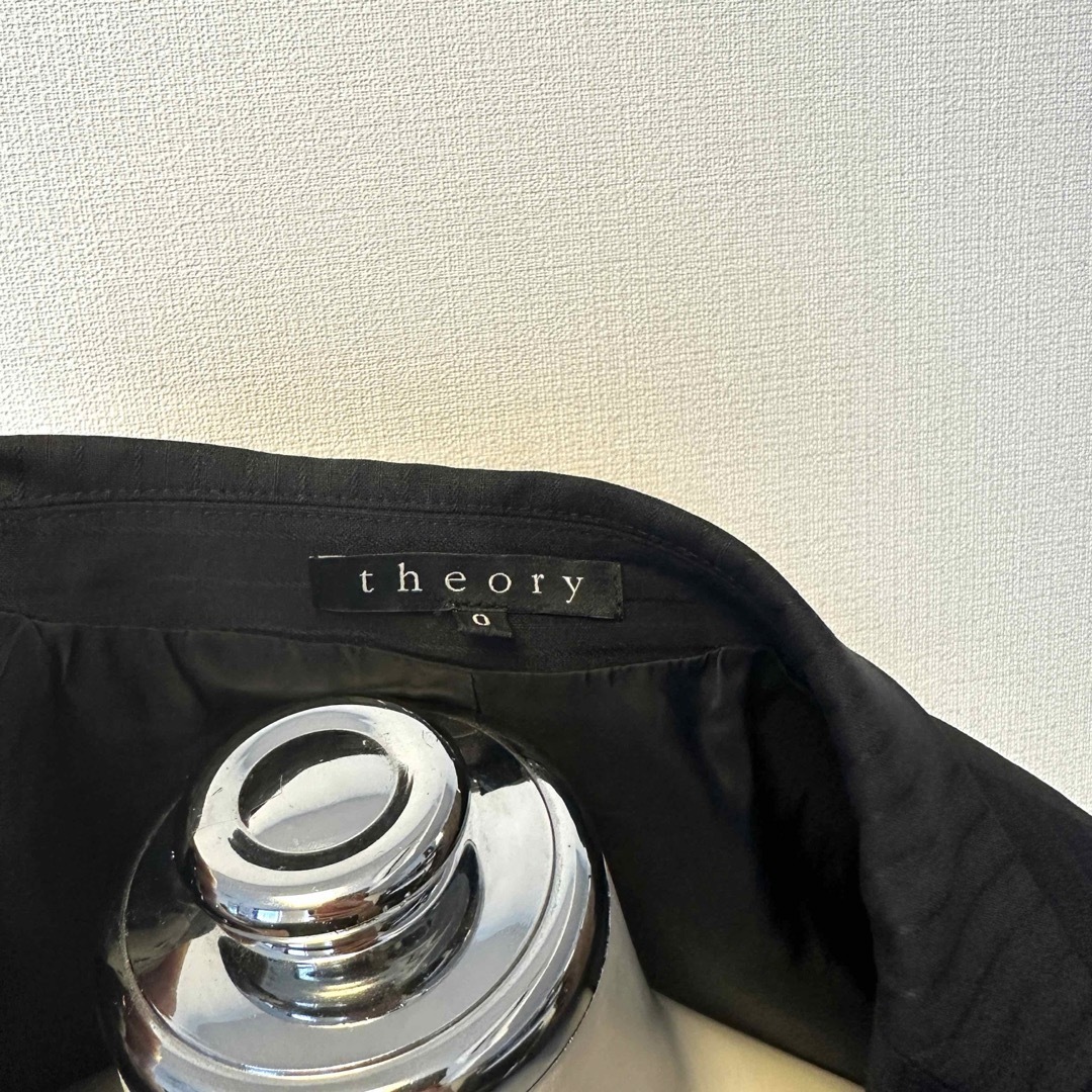 theory(セオリー)のtheory セオリー　スーツジャケット　サイズ0 レディースのジャケット/アウター(テーラードジャケット)の商品写真