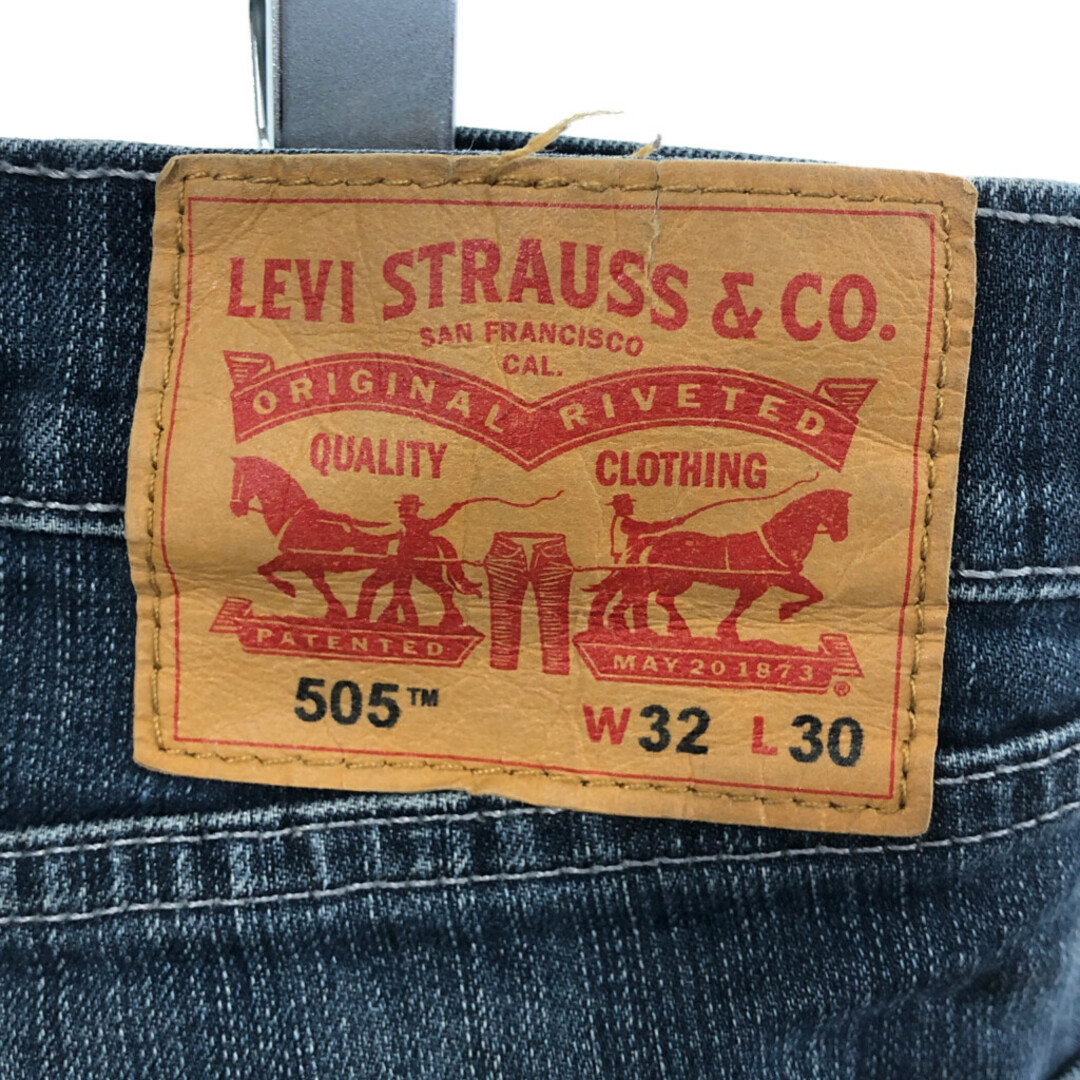 Levi's(リーバイス)のLevi's リーバイス 505 デニムパンツ アメカジ ブルー (メンズ W32 L30) 中古 古着 Q3366 メンズのパンツ(デニム/ジーンズ)の商品写真