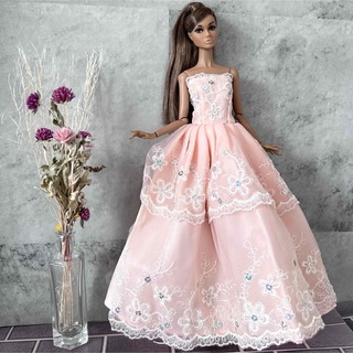 ポピーパーカー　バービー人形　服　スパンコール　ドレス　薄ピンク　花の刺繍(人形)