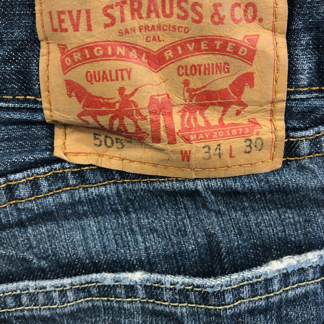 Levi's(リーバイス)のLevi's リーバイス 505 デニムパンツ アメカジ ブルー (メンズ W34 L30) 中古 古着 Q3369 メンズのパンツ(デニム/ジーンズ)の商品写真
