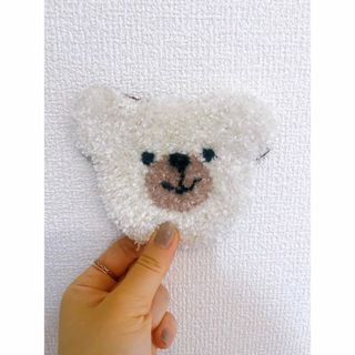 にっこりしろくまちゃんコースター　ハンドメイド　パンチニードル　小物置き(雑貨)