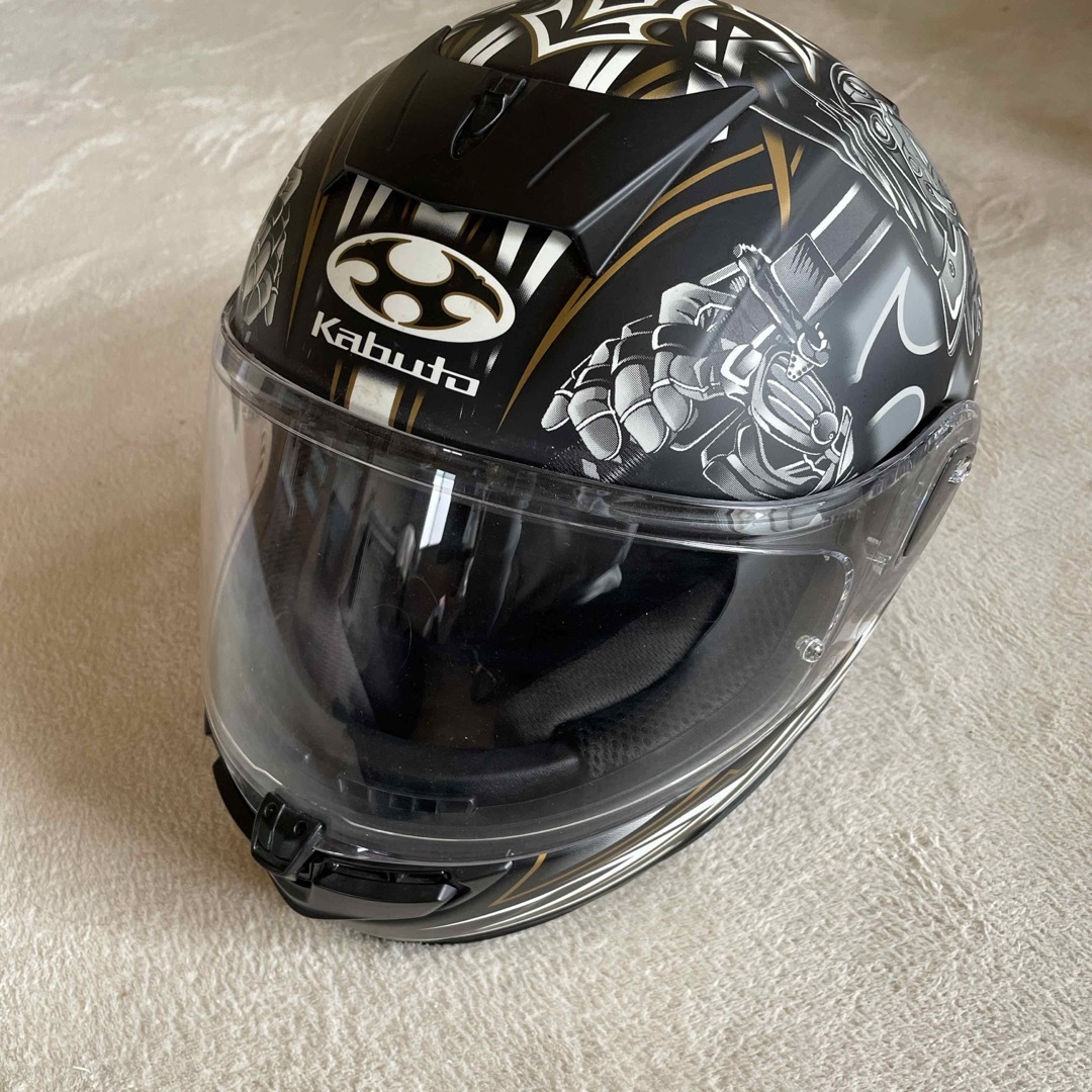 OGK KABUTO(オージーケーカブト)の【OGK KABUTO】AEROBLADE-5 SAMURAI 自動車/バイクのバイク(ヘルメット/シールド)の商品写真