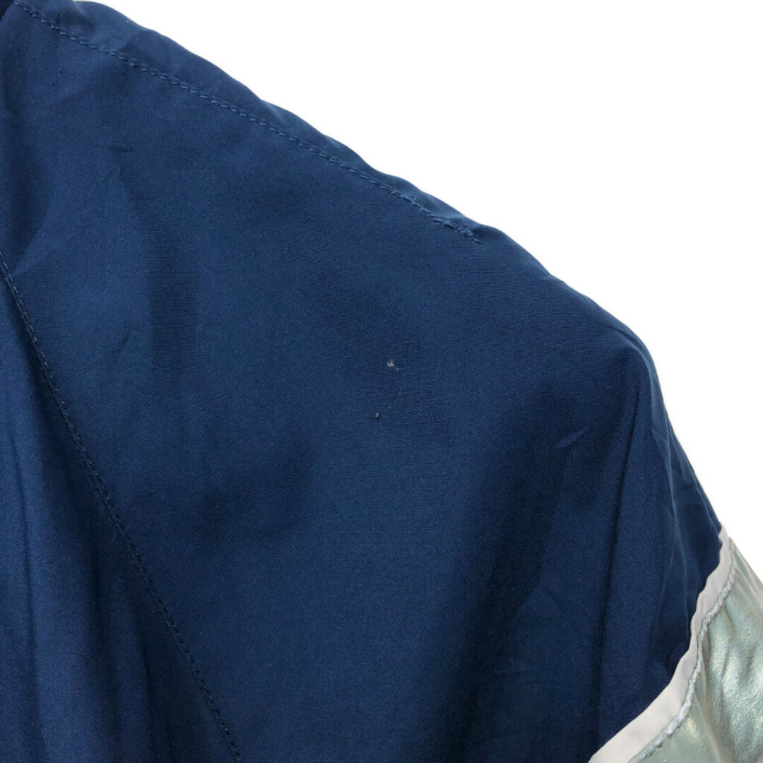 米軍実物 U.S.AIRFORCE PTU トレーニングジャケット ミリタリー ネイビー (メンズ MEDIUM REGULAR) 中古 古着 Q3454 メンズのジャケット/アウター(その他)の商品写真