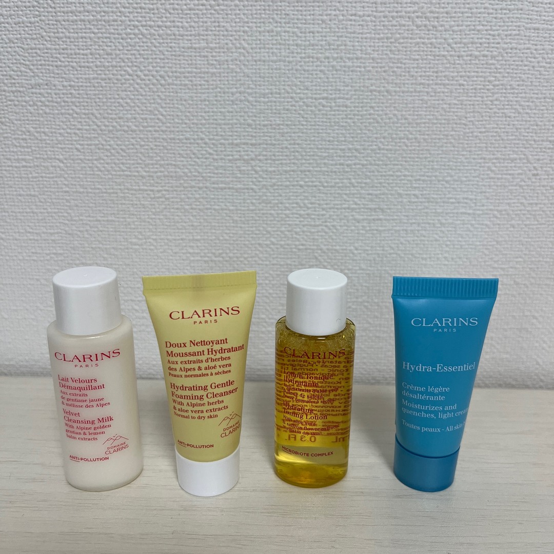 CLARINS(クラランス)のCLARINS トライアルセット コスメ/美容のキット/セット(サンプル/トライアルキット)の商品写真