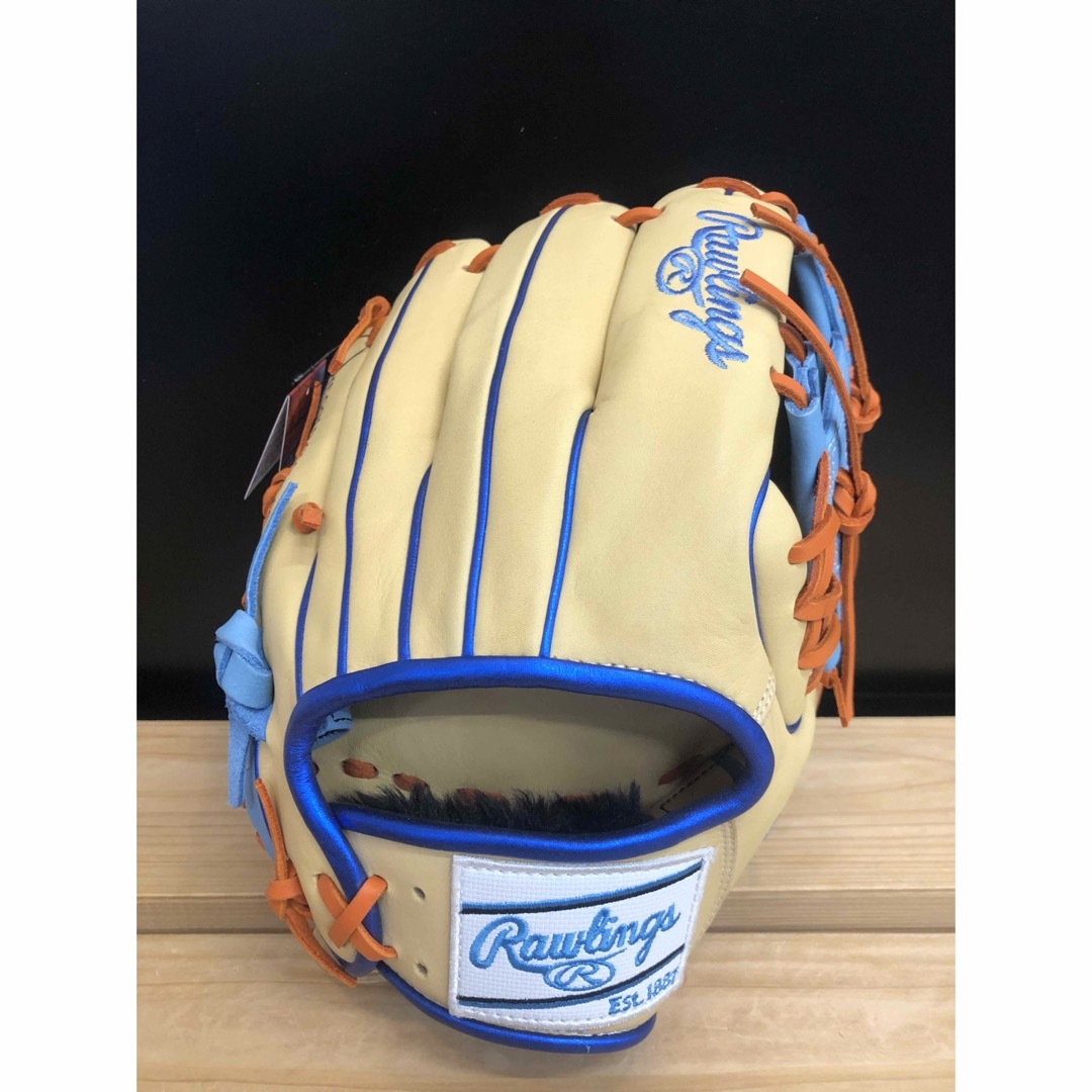 Rawlings(ローリングス)の超限定品！ローリングス 軟式用グローブ 内野手用 定価25,300円税込 スポーツ/アウトドアの野球(グローブ)の商品写真