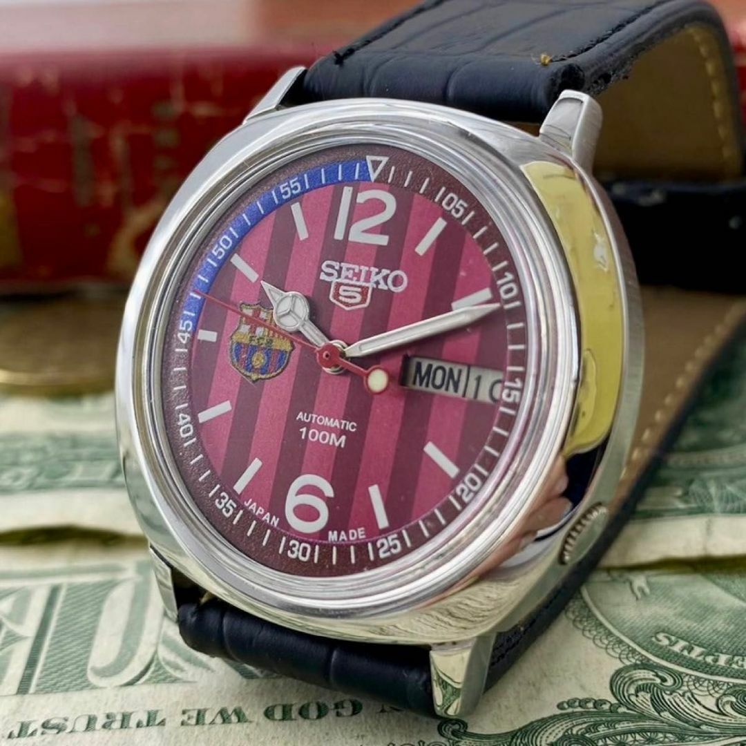 【かっこいい】セイコー5 バルセロナ メンズ腕時計 レッド 自動巻 ヴィンテージ