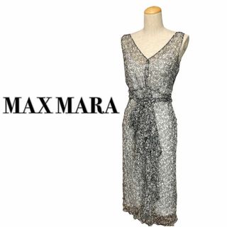 エスマックスマーラ('S Max Mara)のMaxMara（マックスマーラ）ノースリーブ　総柄　シルク(ロングワンピース/マキシワンピース)