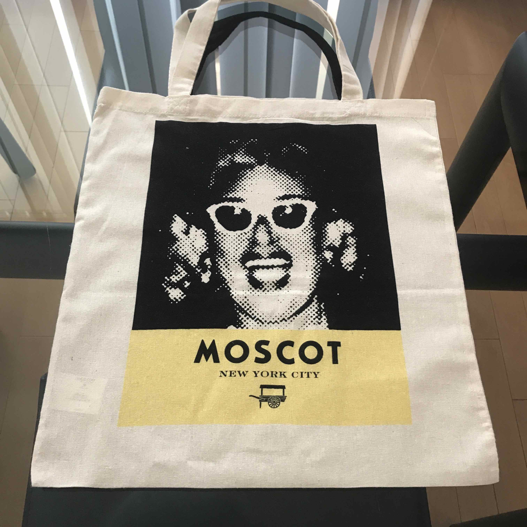 MOSCOT(モスコット)のMOSCOT モスコット　正規品　エコバッグ　トートバッグ　非売品　新品未使用 レディースのバッグ(トートバッグ)の商品写真