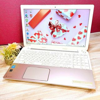 トウシバ(東芝)のカメラ付きノートPC✨設定済みですぐ使える✨初心者に✨人気の薄型✨在宅ワーク(ノートPC)