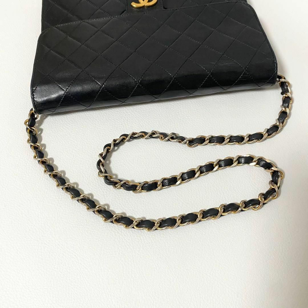 CHANEL(シャネル)のCHANEL / マトラッセ チェーンショルダーバッグ ラムスキン レディースのバッグ(ショルダーバッグ)の商品写真