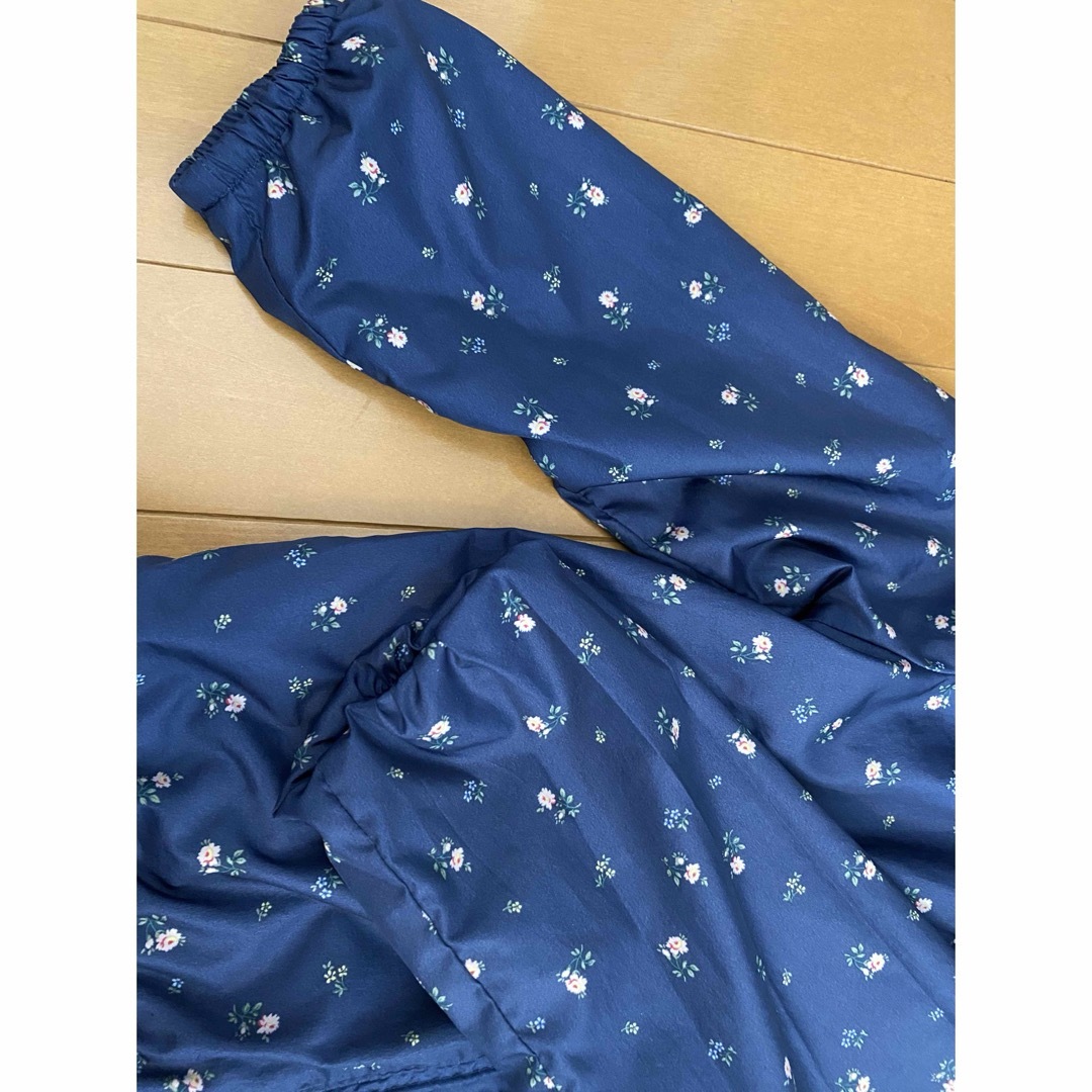 GAP(ギャップ)のbaby gap 花柄ブルゾン　110cm ジャンパー キッズ/ベビー/マタニティのキッズ服女の子用(90cm~)(ジャケット/上着)の商品写真