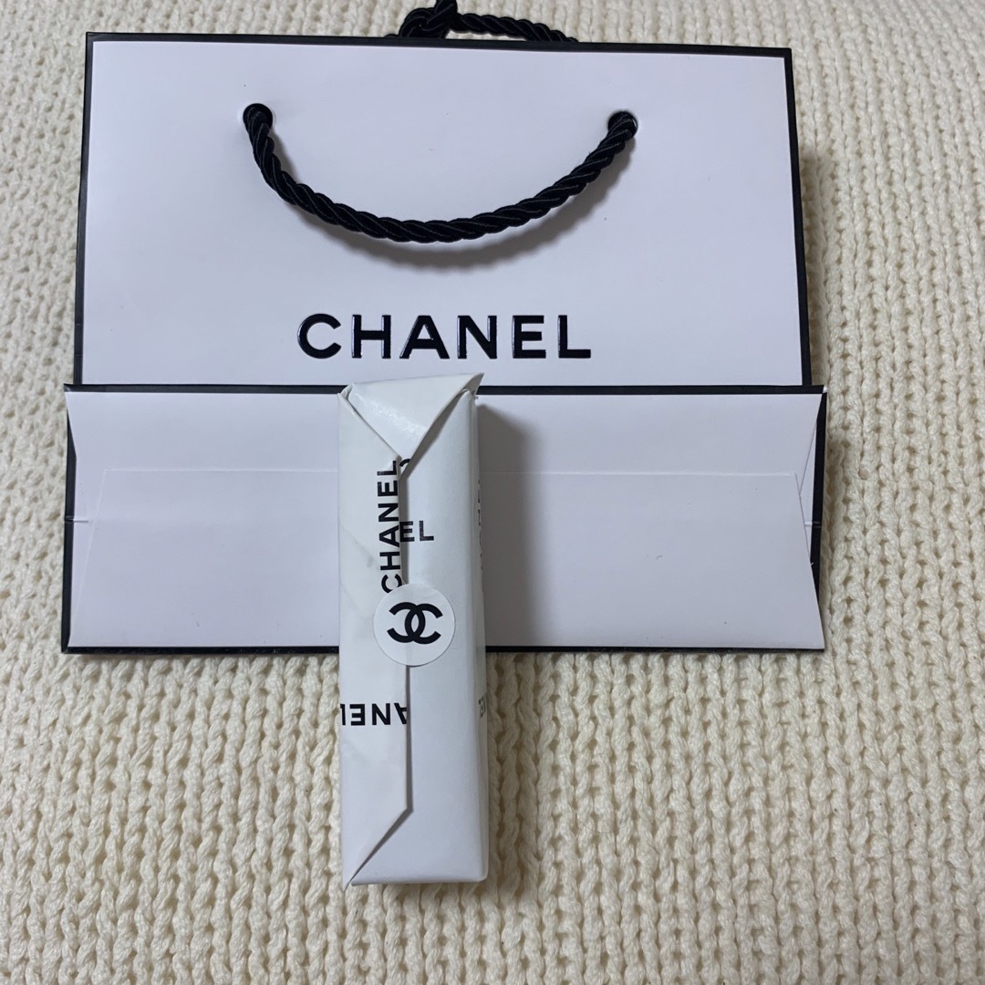 CHANEL(シャネル)のシャネル  ルージュ ココ ブルーム 116 ドリーム ギフト包装 コスメ/美容のベースメイク/化粧品(口紅)の商品写真