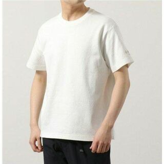 【 WHITE 】01 MEROPE クルーネック Tシャツ TATRAS