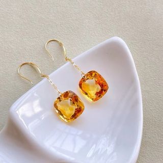 ⭐︎【天然】シトリン  ピアス k18 12x7mm(ピアス)