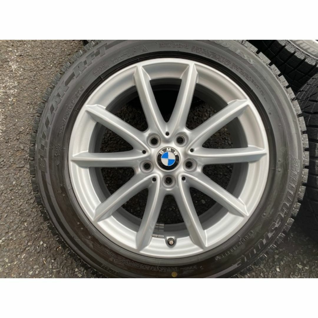 美品 スタッドレス BMW X1,X2(F48,F39)純正 Vスポーク560 自動車/バイクの自動車(タイヤ・ホイールセット)の商品写真