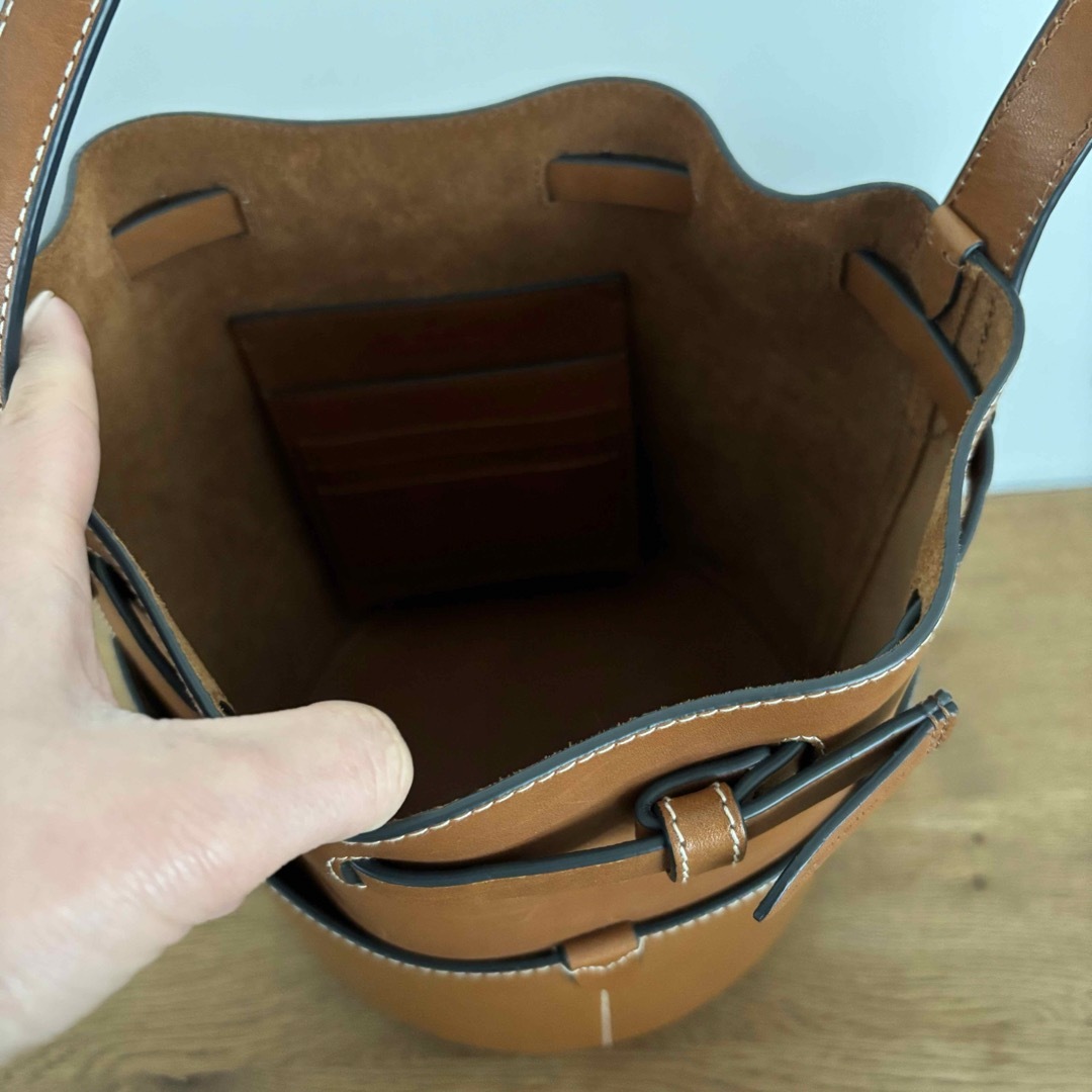 ANYA HINDMARCH - Anya Hindmarch アニヤハインドマーチ 根岸 ANYA HINDMARCH - Anya Hindmarch アニヤハインドマーチ 根岸