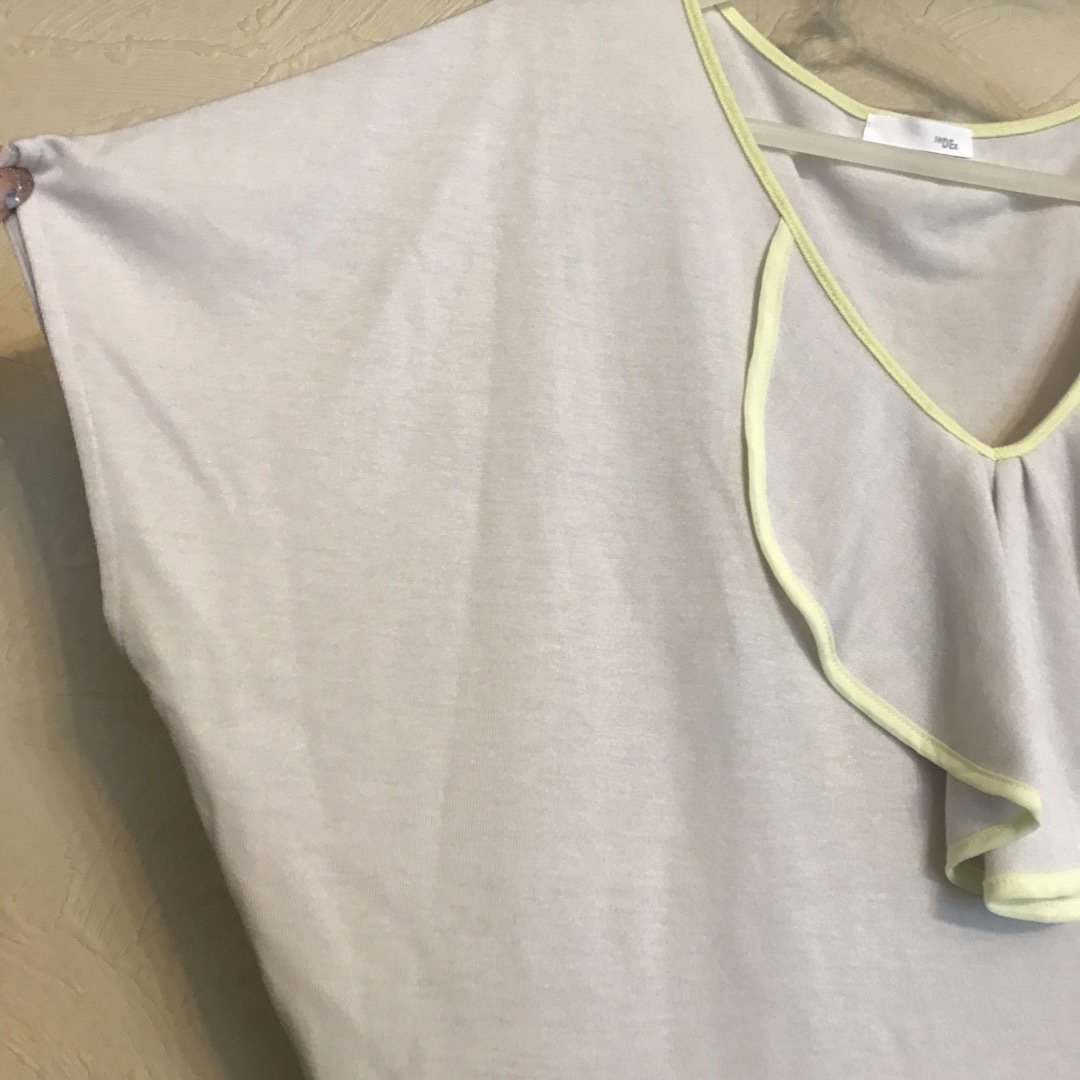 INDEX(インデックス)のINDEXラグランt フリル レディースのトップス(Tシャツ(半袖/袖なし))の商品写真